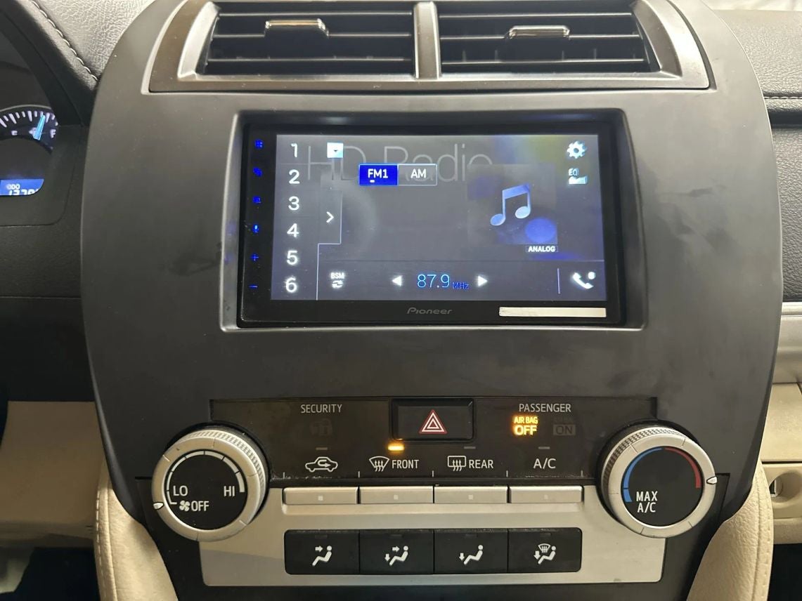 2014 Toyota Camry LE Sedan 4D