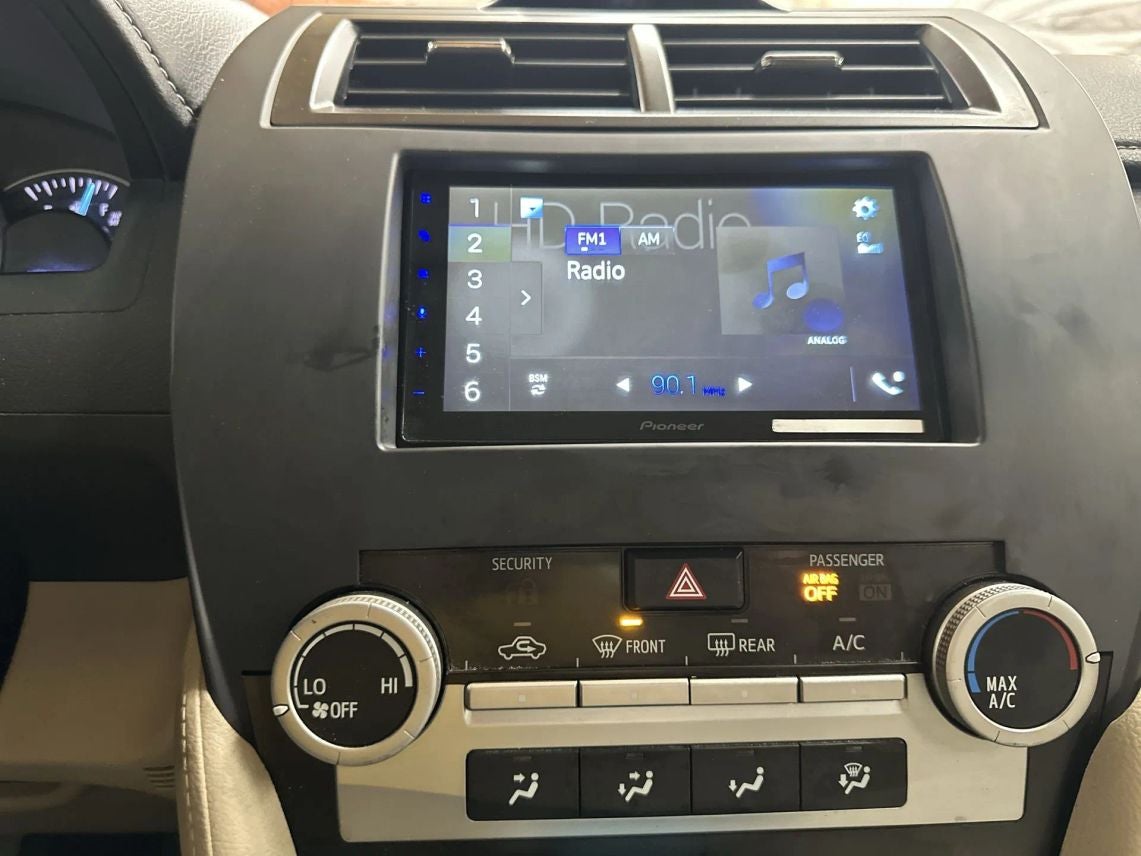 2014 Toyota Camry LE Sedan 4D