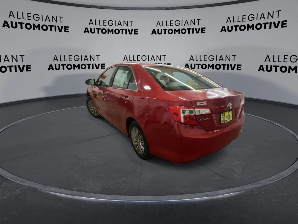 2014 Toyota Camry LE Sedan 4D