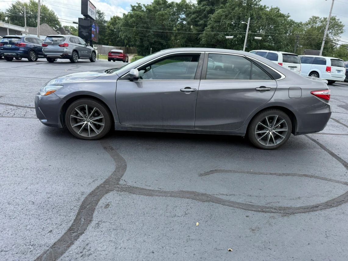 2015 Toyota Camry XSE Sedan 4D