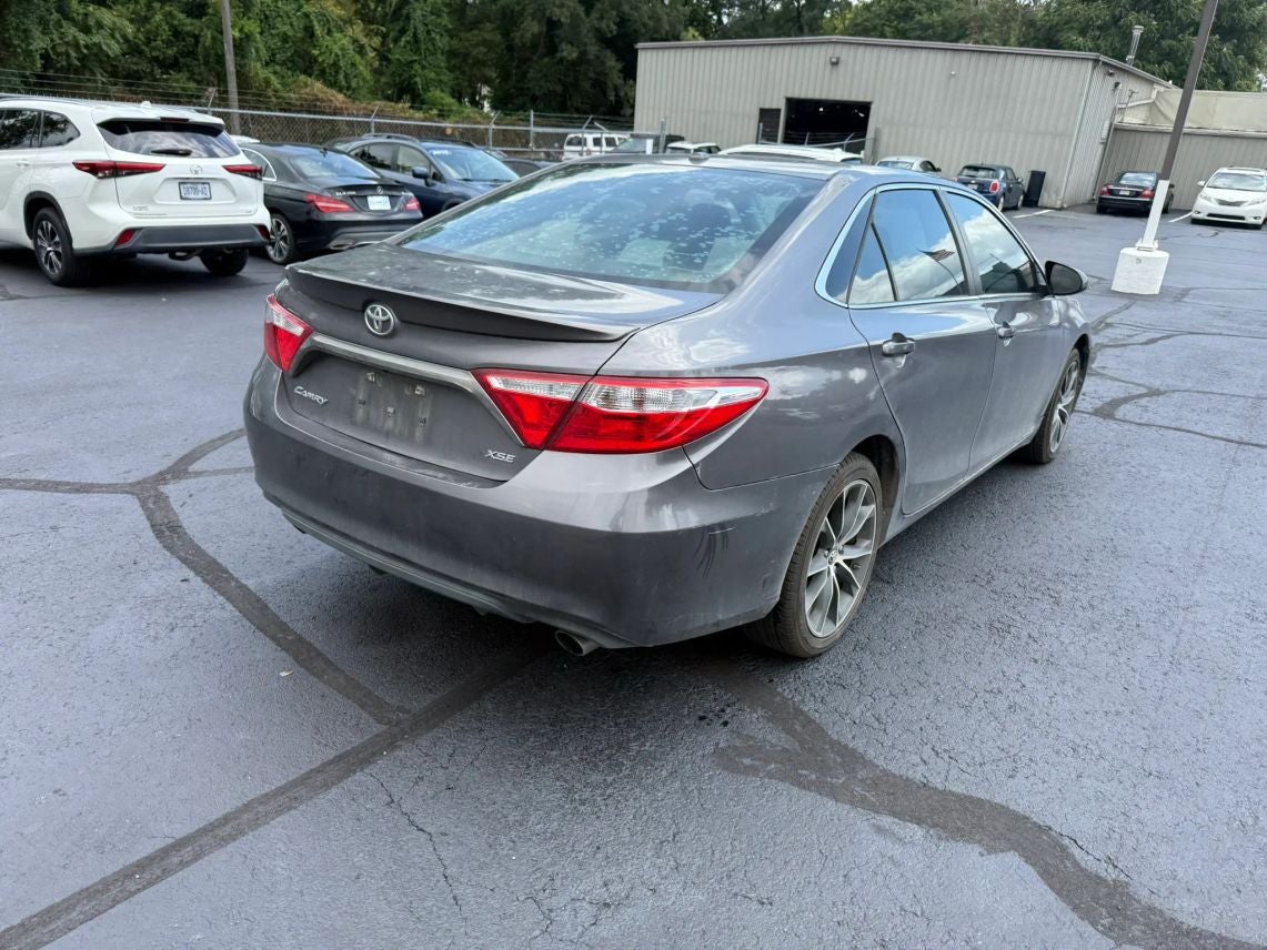 2015 Toyota Camry XSE Sedan 4D