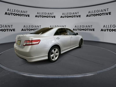 2011 Toyota Camry SE Sedan 4D
