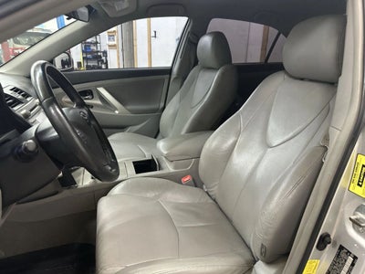 2011 Toyota Camry SE Sedan 4D