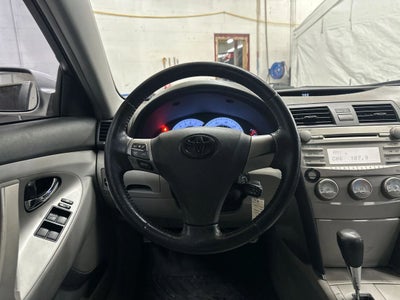 2011 Toyota Camry SE Sedan 4D