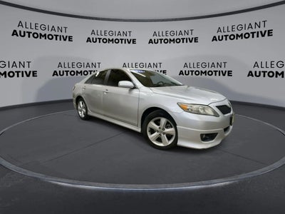 2011 Toyota Camry SE Sedan 4D