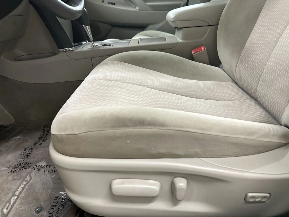 2010 Toyota Camry LE Sedan 4D