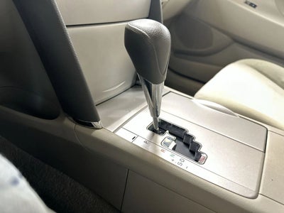 2010 Toyota Camry LE Sedan 4D
