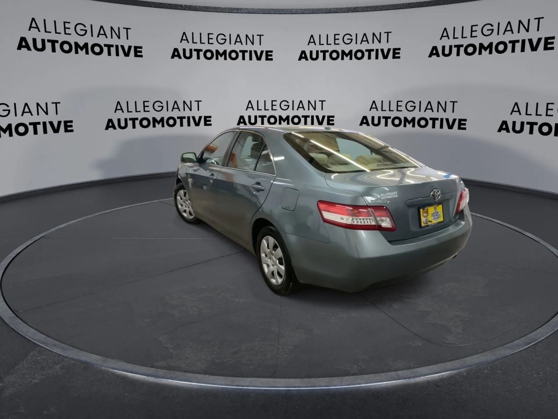 2010 Toyota Camry LE Sedan 4D