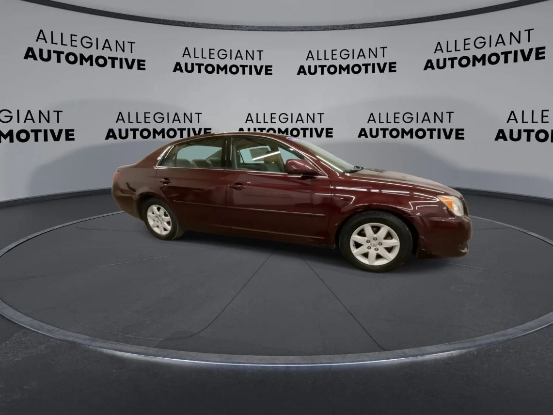 2009 Toyota Avalon XL Sedan 4D