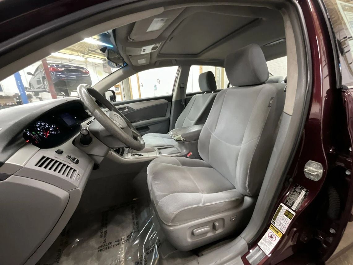 2009 Toyota Avalon XL Sedan 4D