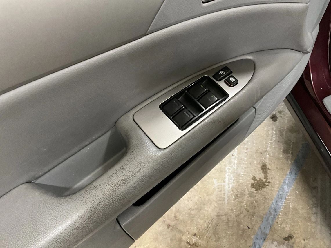 2009 Toyota Avalon XL Sedan 4D