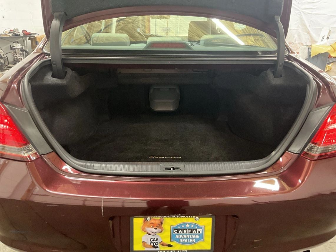 2009 Toyota Avalon XL Sedan 4D