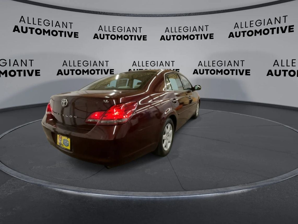 2009 Toyota Avalon XL Sedan 4D