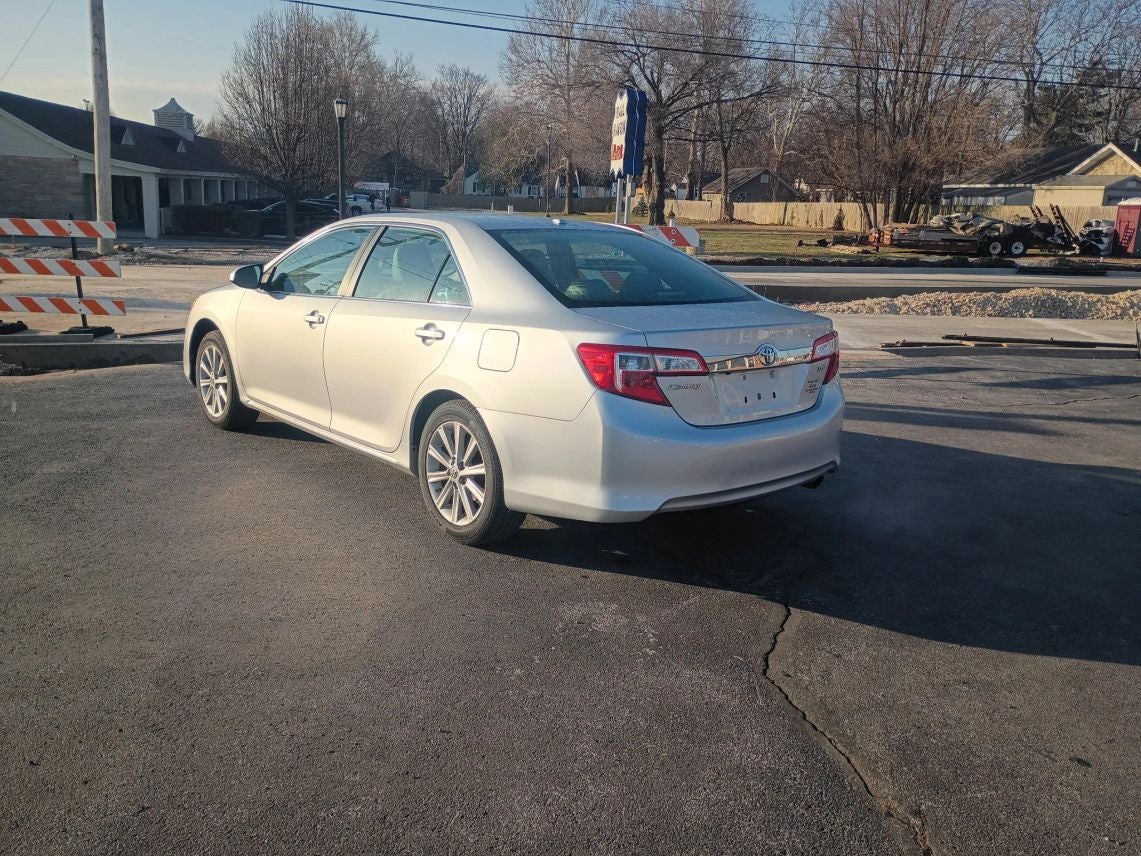 2012 Toyota Camry XLE Sedan 4D