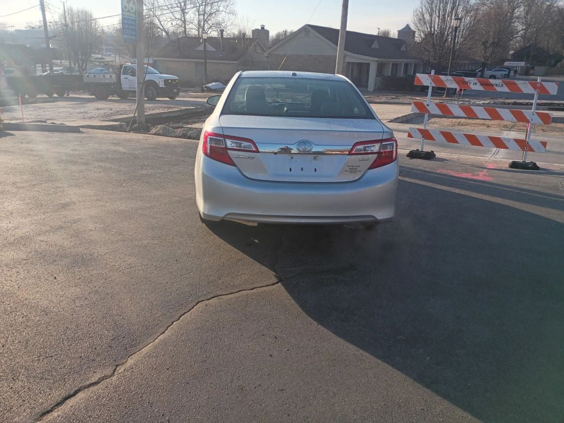 2012 Toyota Camry XLE Sedan 4D