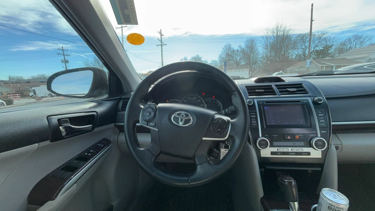 2012 Toyota Camry XLE Sedan 4D