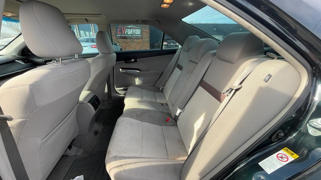 2012 Toyota Camry XLE Sedan 4D