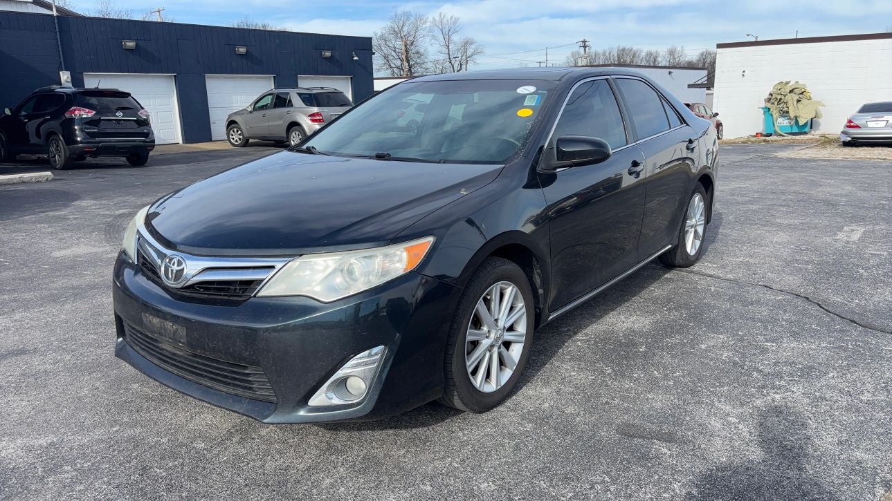 2012 Toyota Camry XLE Sedan 4D