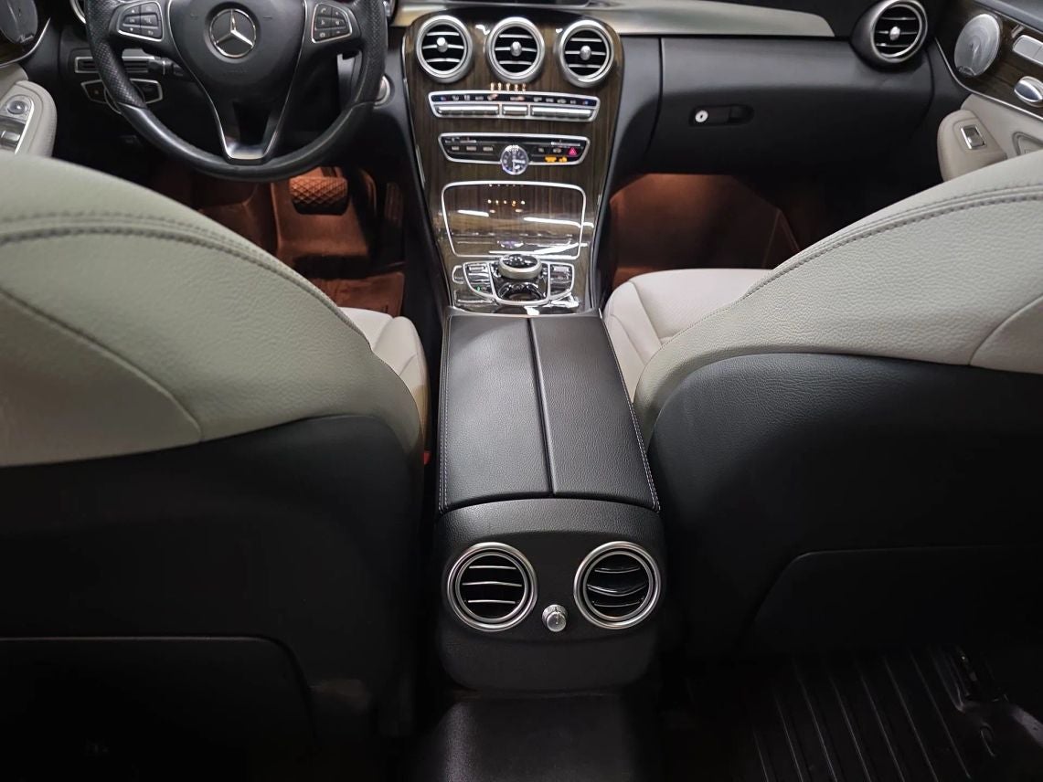 2018 Mercedes-Benz C-Class C 300 4MATIC® Sedan 4D