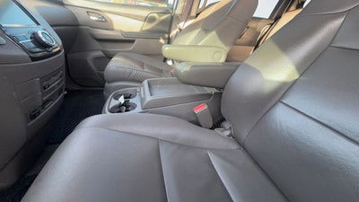 2016 Honda Odyssey Touring Elite Minivan 4D