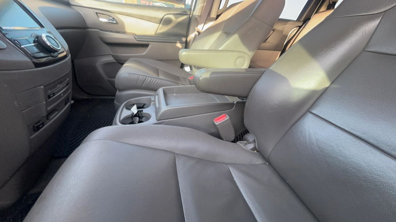 2016 Honda Odyssey Touring Elite Minivan 4D
