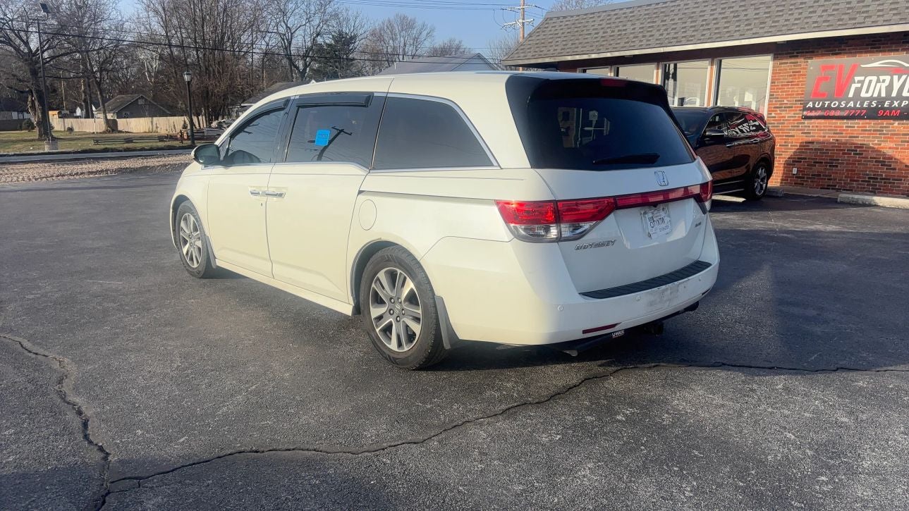 2016 Honda Odyssey Touring Elite Minivan 4D