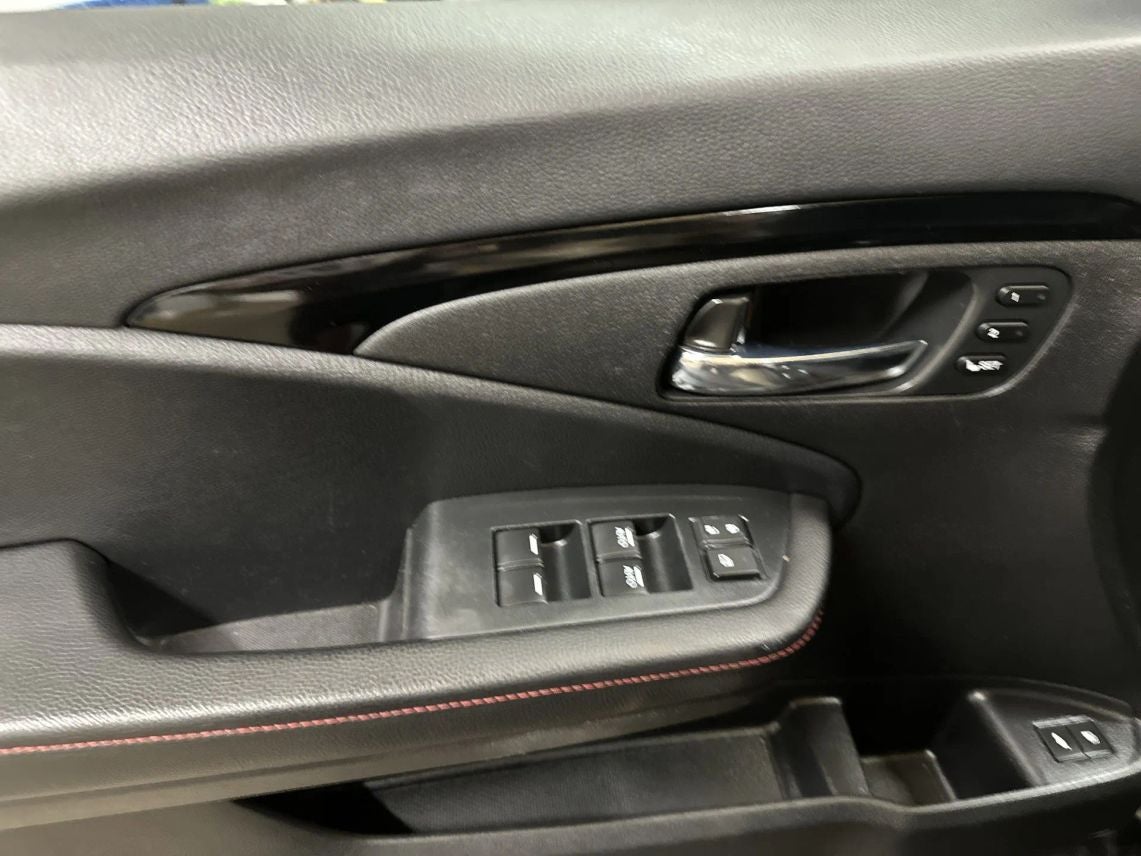 2022 Honda Pilot Black Edition Sport Utility 4D