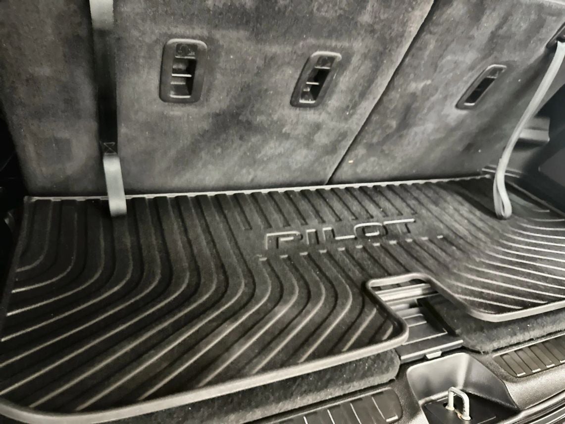 2022 Honda Pilot Black Edition Sport Utility 4D