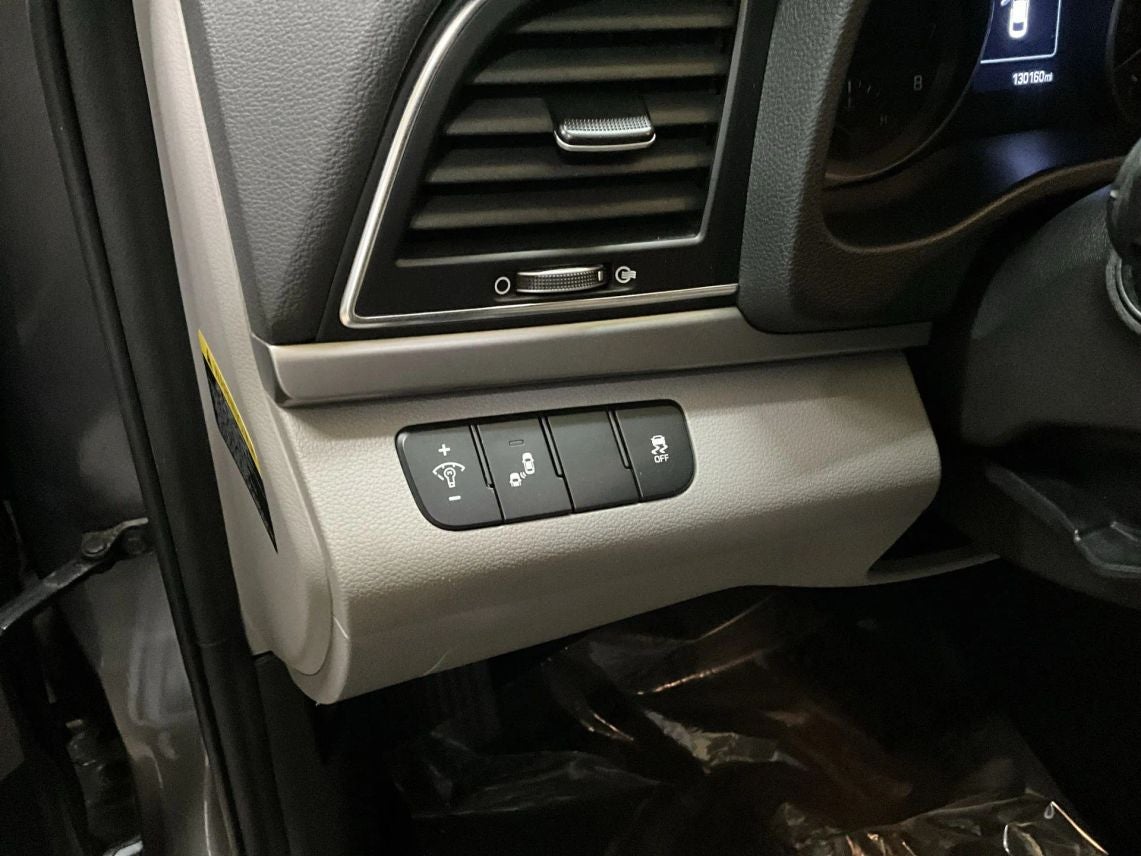 2018 Hyundai Elantra SEL Sedan 4D