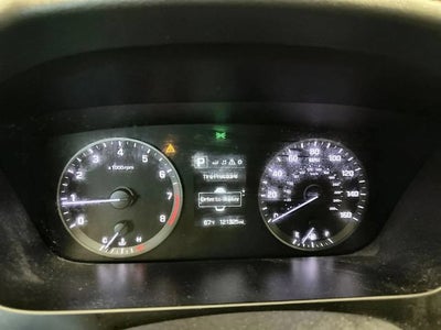 2015 Hyundai Sonata SE Sedan 4D