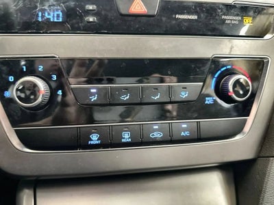 2015 Hyundai Sonata SE Sedan 4D