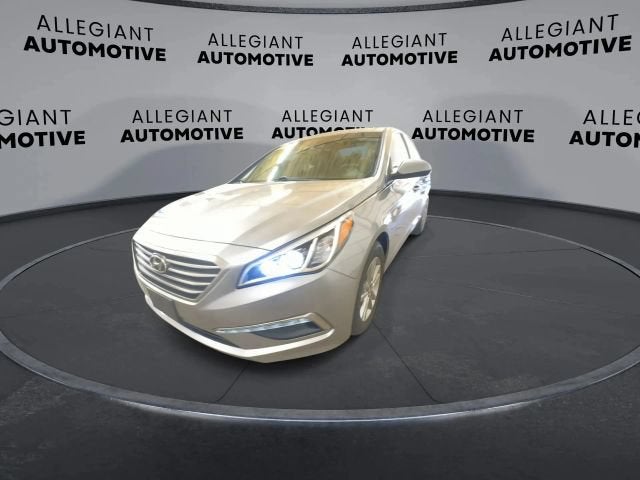2015 Hyundai Sonata SE Sedan 4D