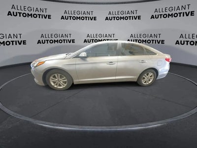 2015 Hyundai Sonata SE Sedan 4D