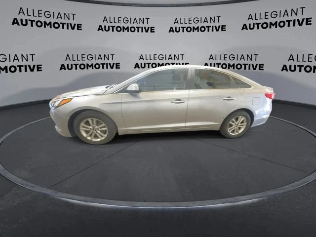 2015 Hyundai Sonata SE Sedan 4D