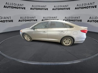 2015 Hyundai Sonata SE Sedan 4D