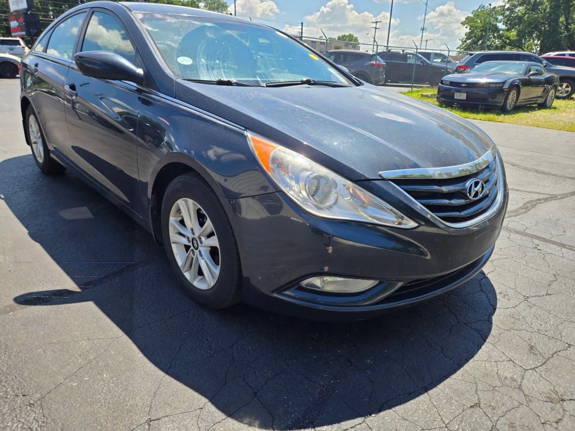 2013 Hyundai Sonata GLS Sedan 4D
