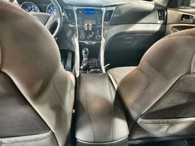2013 Hyundai Sonata GLS Sedan 4D