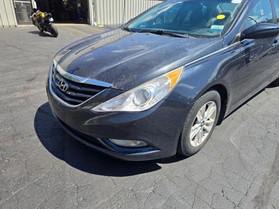 2013 Hyundai Sonata GLS Sedan 4D