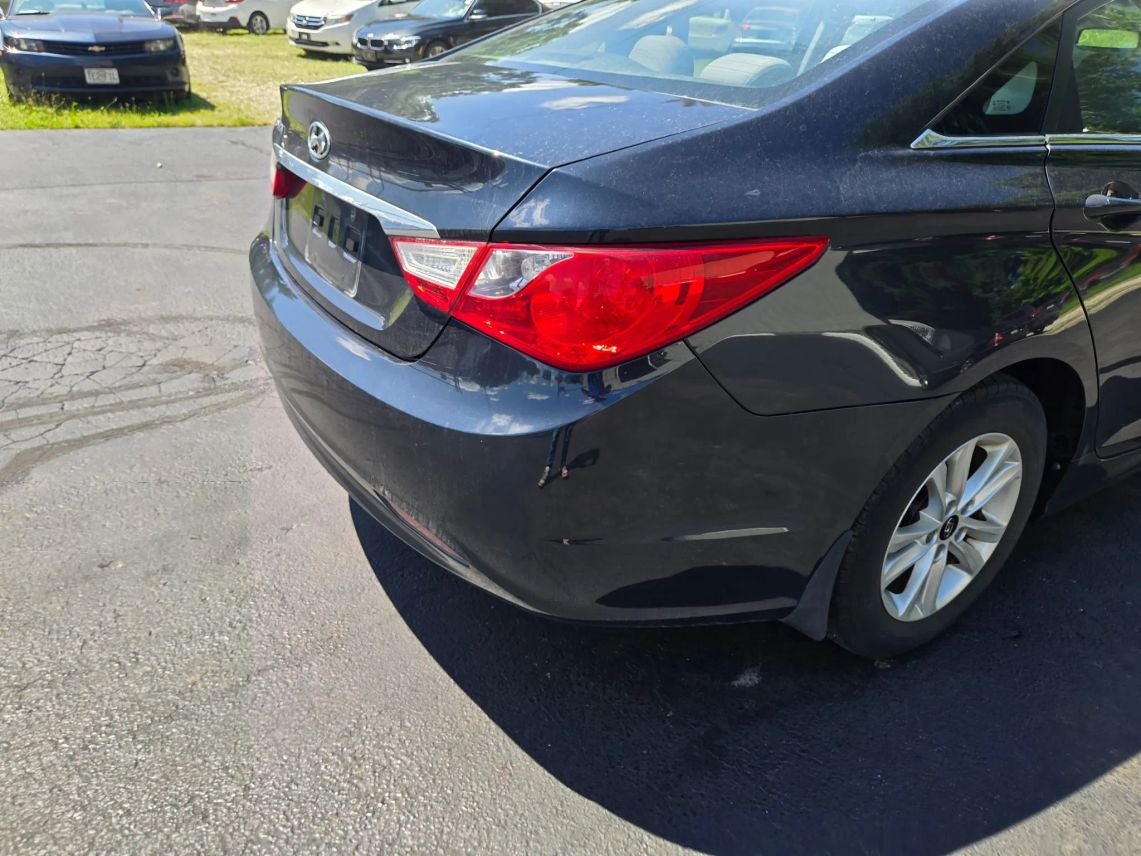 2013 Hyundai Sonata GLS Sedan 4D
