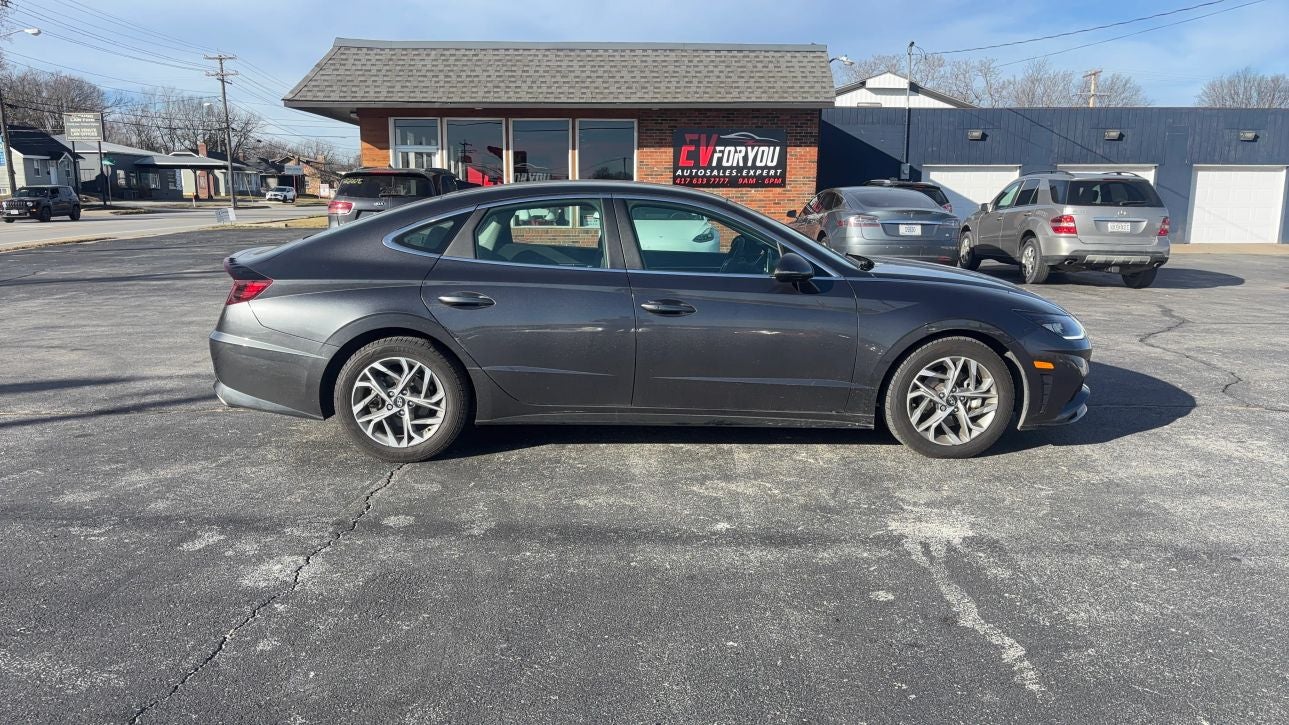 2020 Hyundai Sonata SEL Sedan 4D