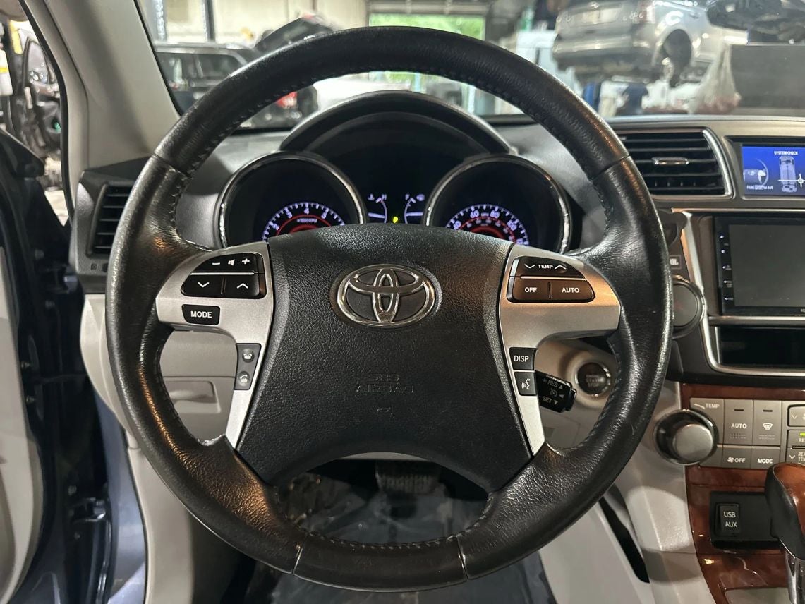 2013 Toyota Highlander Limited Sport Utility 4D