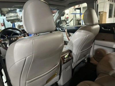 2013 Toyota Highlander Limited Sport Utility 4D