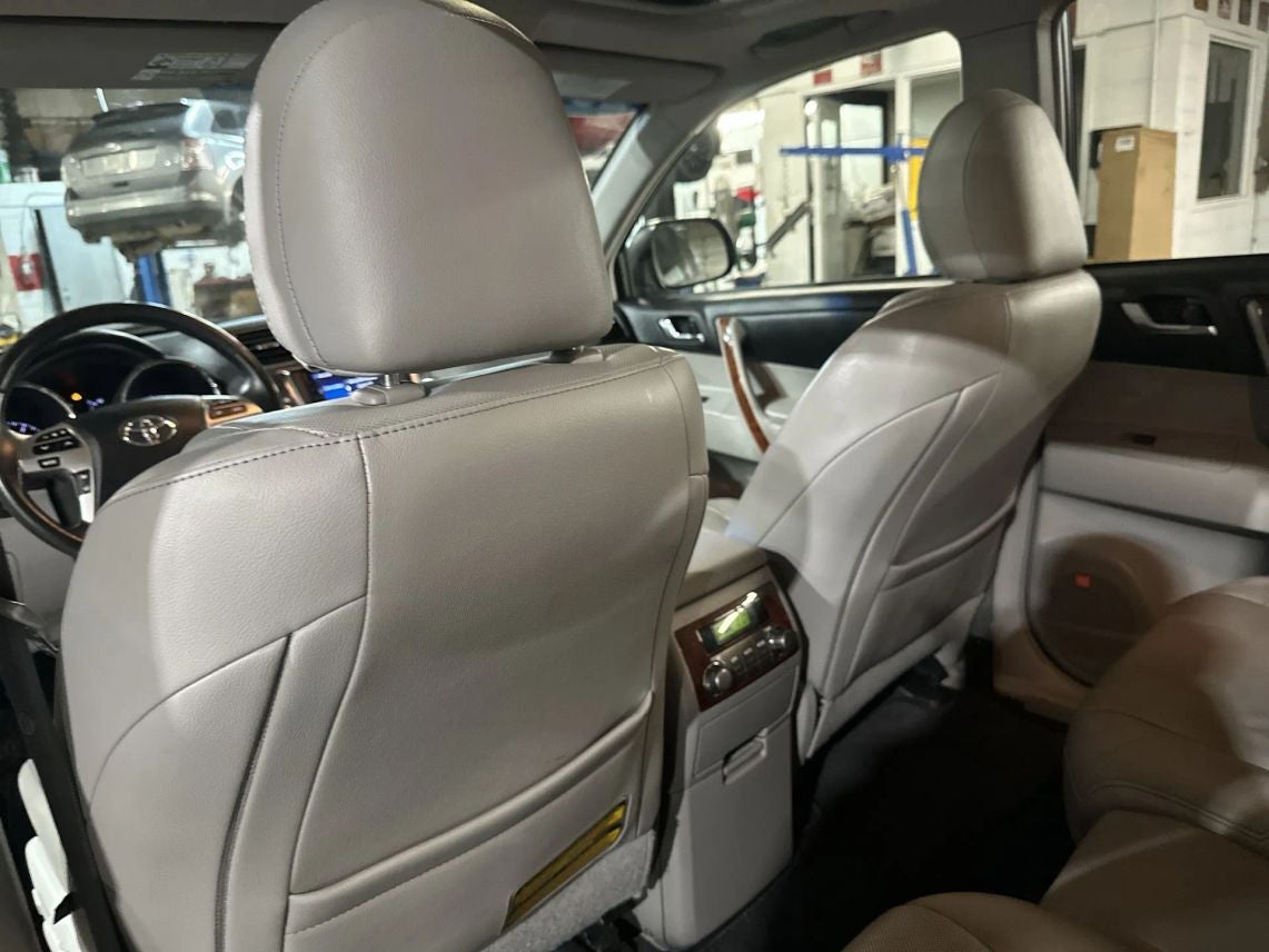 2013 Toyota Highlander Limited Sport Utility 4D