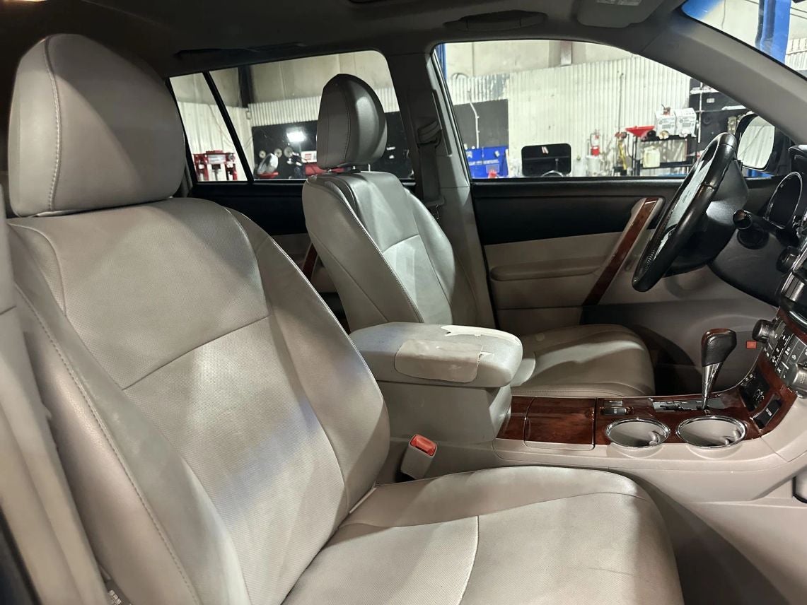 2013 Toyota Highlander Limited Sport Utility 4D