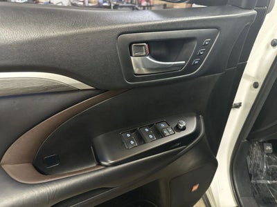 2018 Toyota Highlander Limited Sport Utility 4D