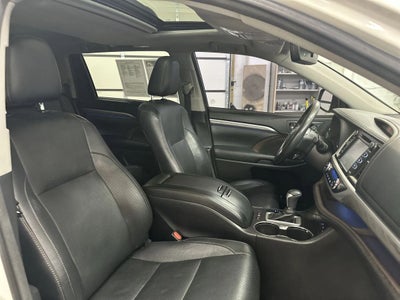 2018 Toyota Highlander Limited Sport Utility 4D
