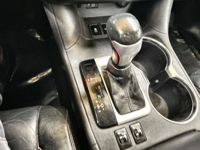 2016 Toyota Highlander XLE Sport Utility 4D