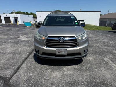 2015 Toyota Highlander XLE Sport Utility 4D