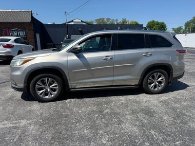 2015 Toyota Highlander XLE Sport Utility 4D