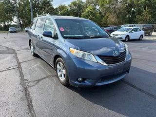 2013 Toyota Sienna LE Minivan 4D